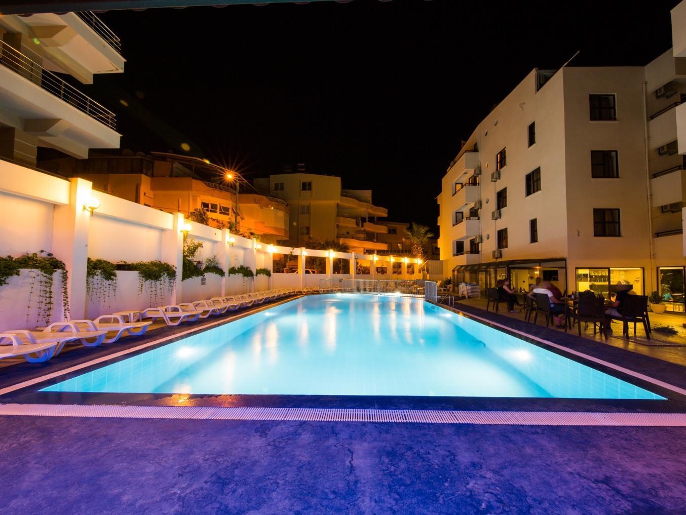 Tuntas Suites Altinkum Didim Exterior foto